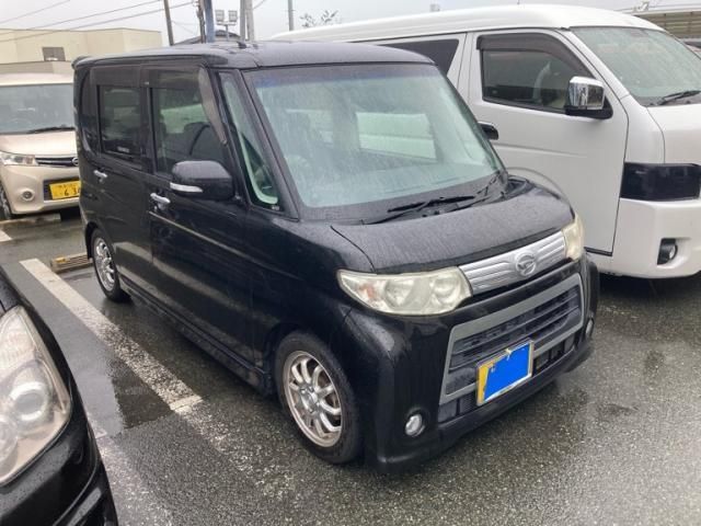 Mazda Bongo front view