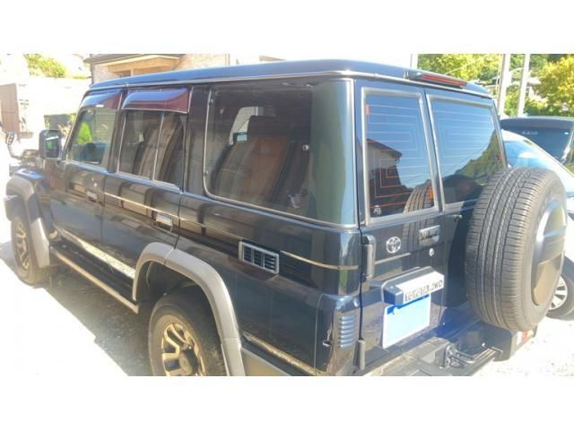Mazda Bongo front view