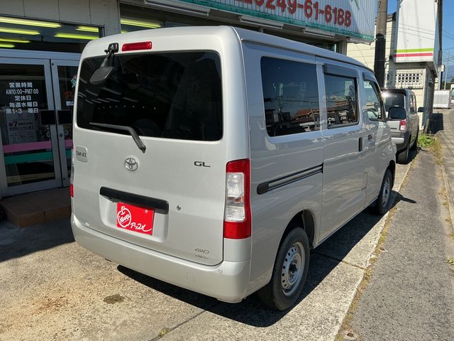 Mazda Bongo rear view