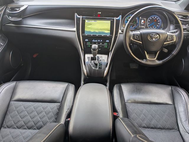 Mazda Bongo front view