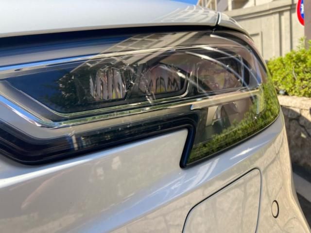 Mazda Bongo front view