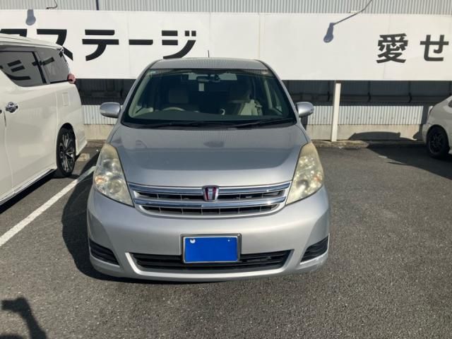 Mazda Bongo front view