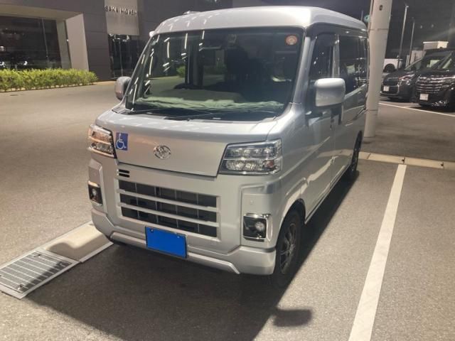 Mazda Bongo rear view