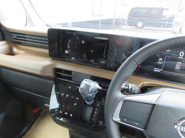 Mazda Bongo front view