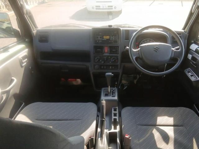 Mazda Bongo rear view