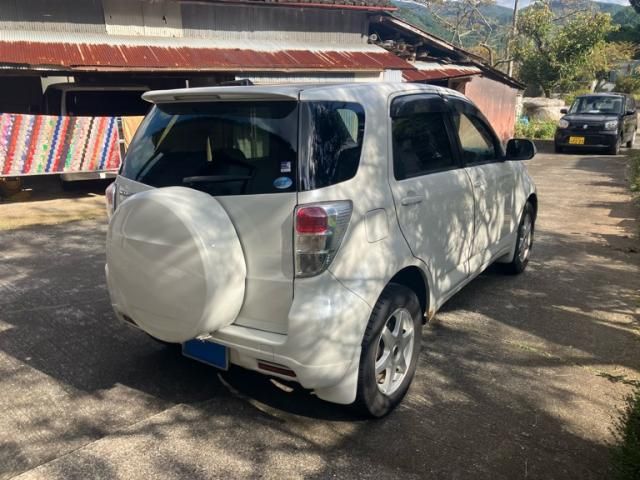 Mazda Bongo front view