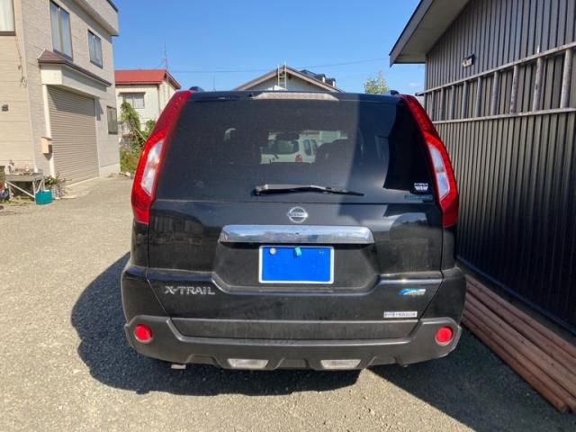 Mazda Bongo rear view