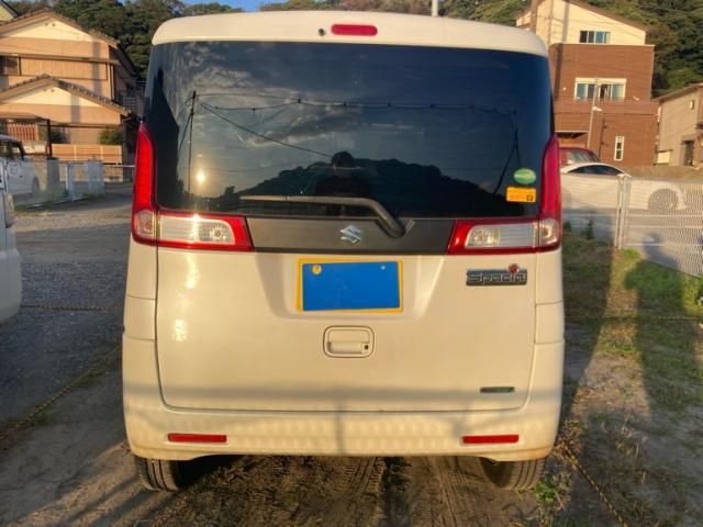 Mazda Bongo rear view