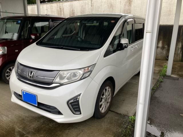 Mazda Bongo front view