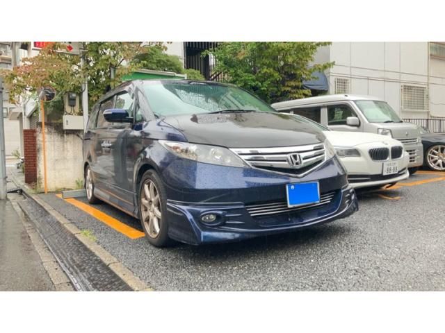 Mazda Bongo front view