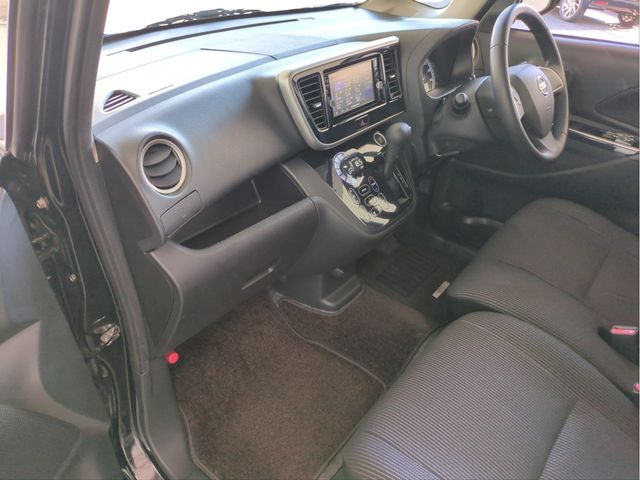 Mazda Bongo rear view