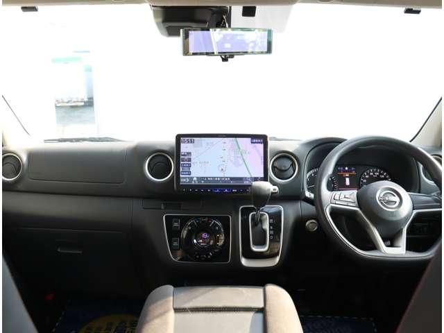 Mazda Bongo front view