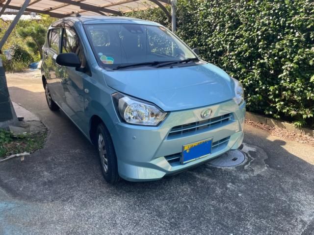 Mazda Bongo rear view