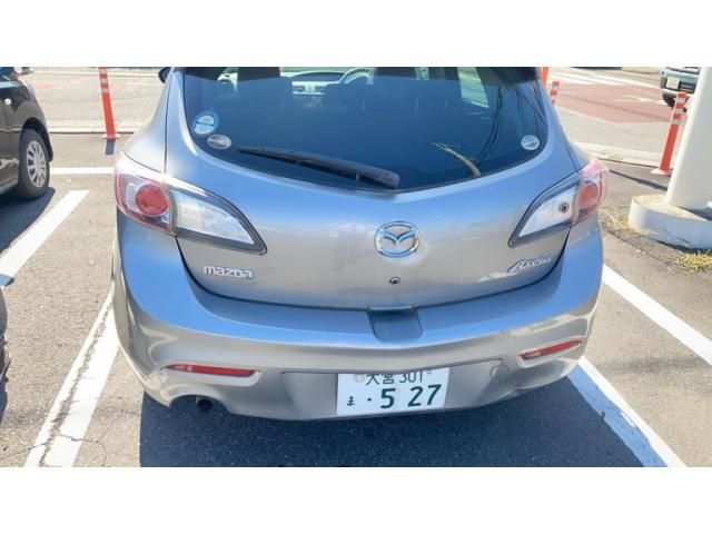 Mazda Bongo front view