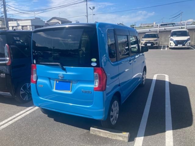 Mazda Bongo rear view