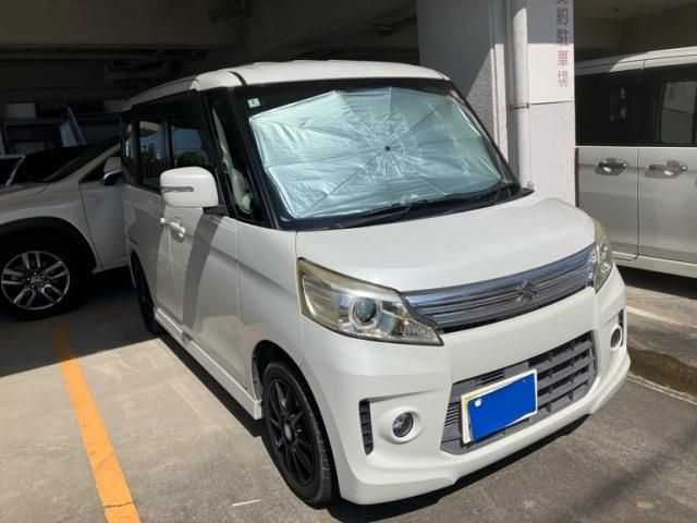 Mazda Bongo front view