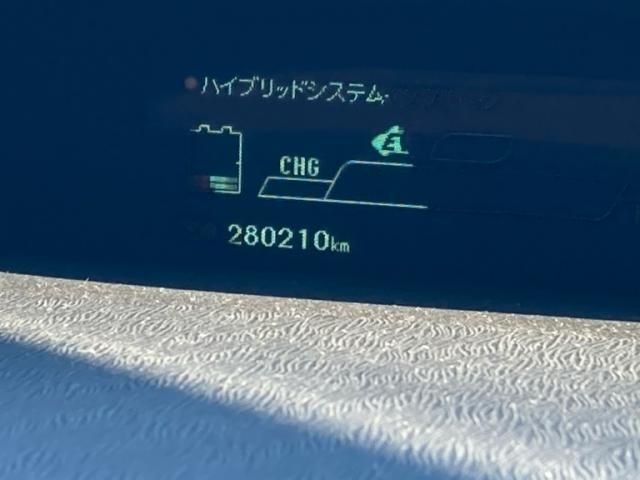 Mazda Bongo front view