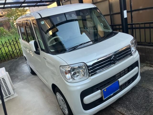 Mazda Bongo rear view