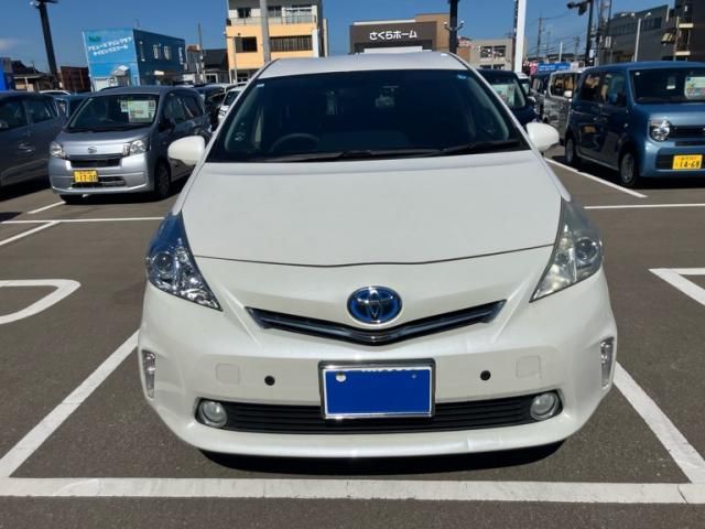 Mazda Bongo front view