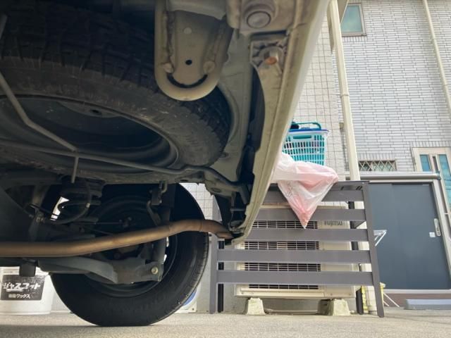 Mazda Bongo rear view