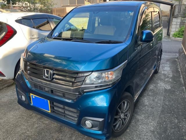 Mazda Bongo front view