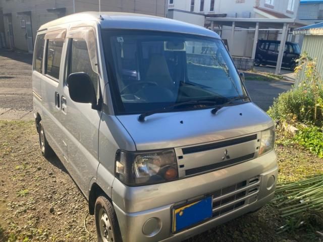 2011 Mazda Bongo Van