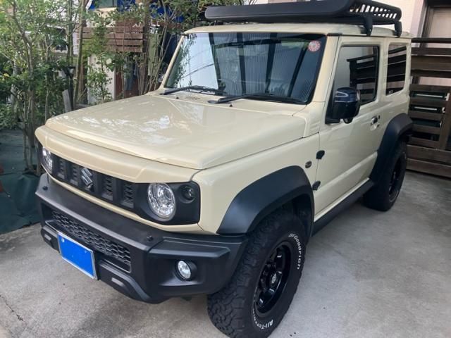 Mazda Bongo front view