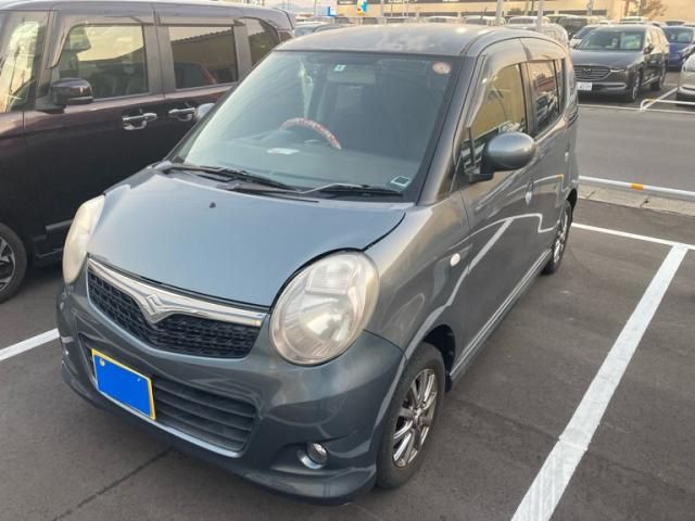 Mazda Bongo front view