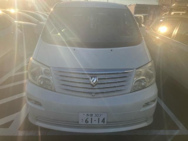 Mazda Bongo front view