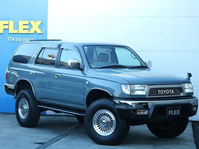 Mazda Bongo front view