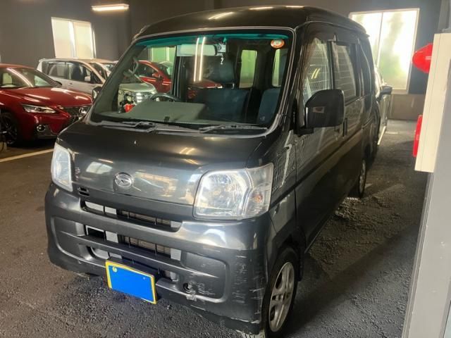 Mazda Bongo front view
