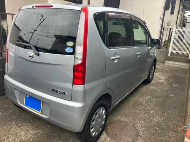 Mazda Bongo rear view