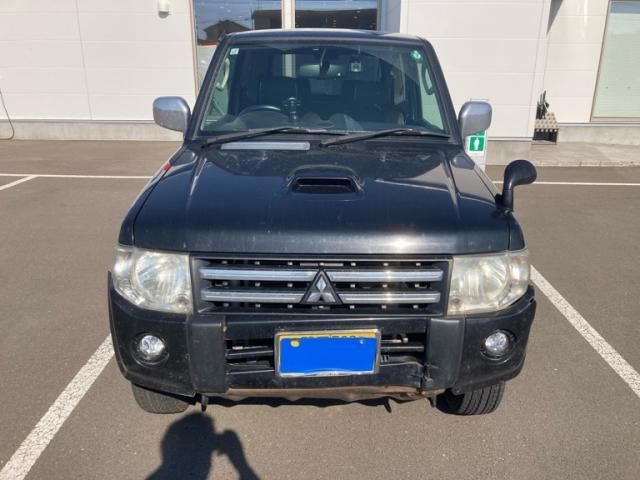 Mazda Bongo front view