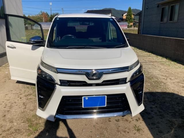 2011 Mazda Bongo Van