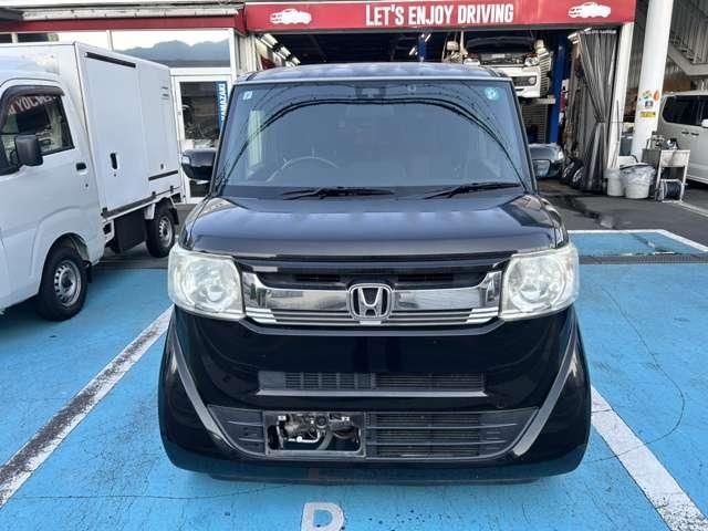 Mazda Bongo front view