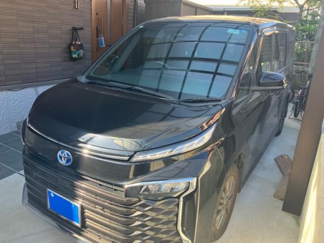 Mazda Bongo front view