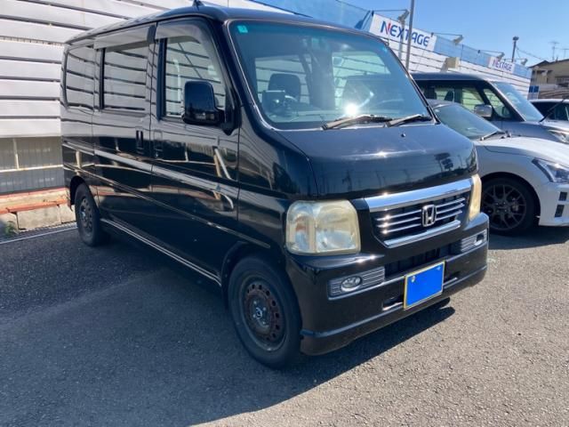 Mazda Bongo rear view
