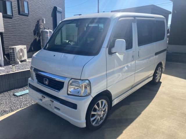 Mazda Bongo rear view