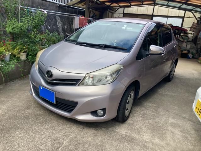 Mazda Bongo front view