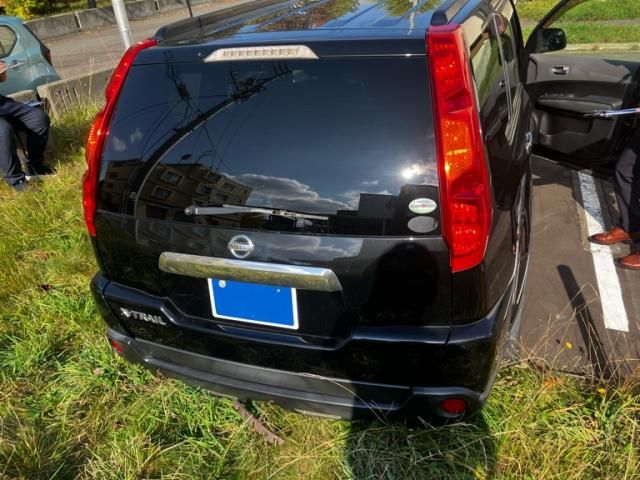 Mazda Bongo front view