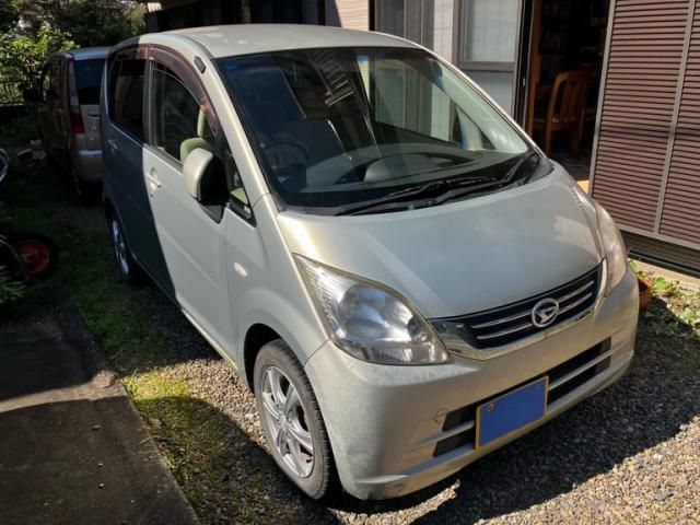 Mazda Bongo front view