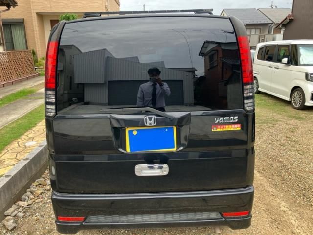 Mazda Bongo rear view