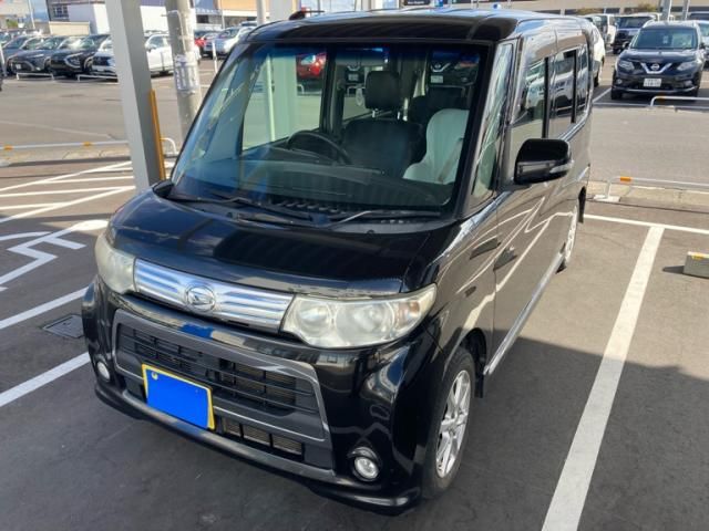 Mazda Bongo rear view