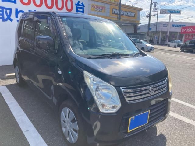 Mazda Bongo front view