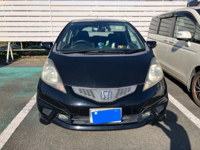 Mazda Bongo front view