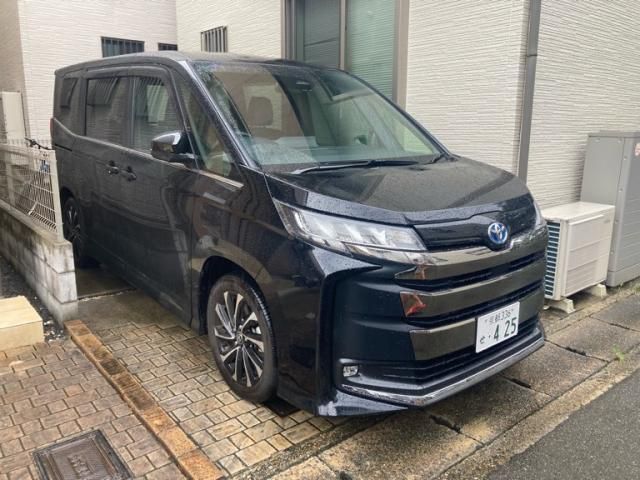 Mazda Bongo front view