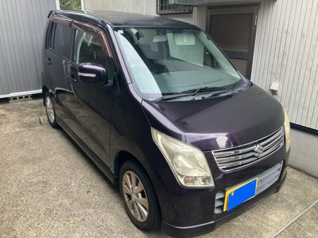 Mazda Bongo front view