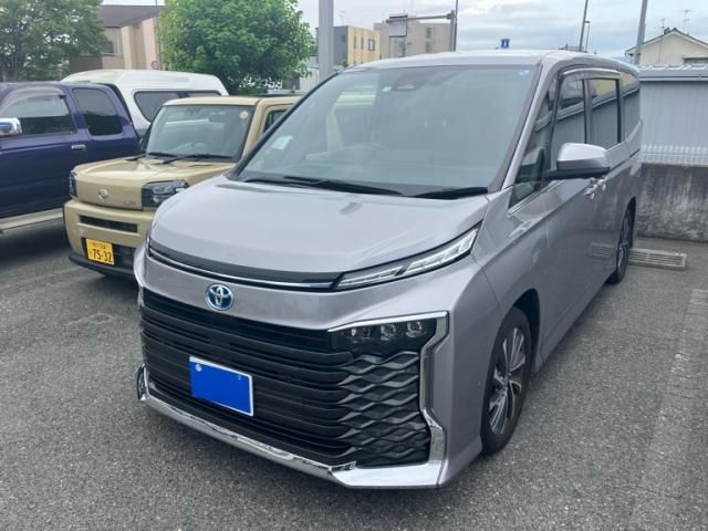 2011 Mazda Bongo Van