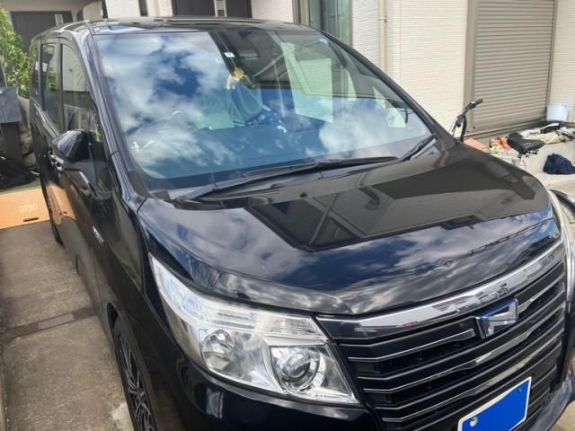 Mazda Bongo front view