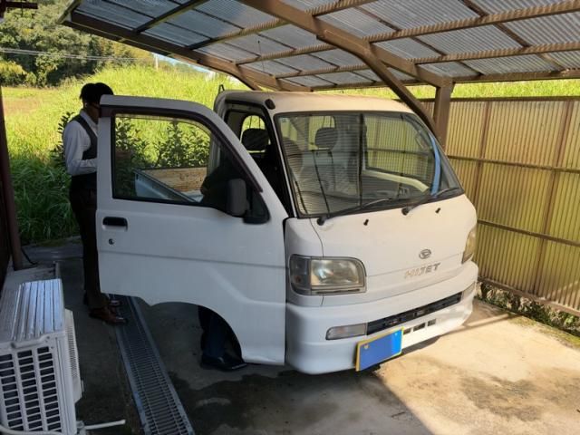 2011 Mazda Bongo Van